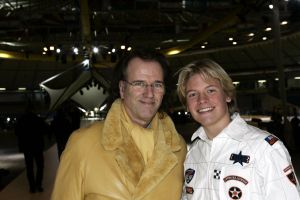 24-01-2006 SHOWBIZZ: THOMAS BERGE BEVIND ZICH OP GLAD IJS VOOR NIEUWSTE FOTO\'S. 
Foto: Albert den Iseger.