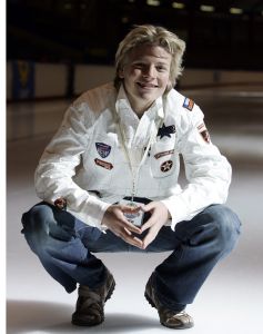 24-01-2006 SHOWBIZZ: THOMAS BERGE BEVIND ZICH OP GLAD IJS VOOR NIEUWSTE FOTO\'S.
Foto: Albert den Iseger.