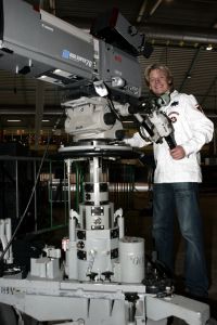 24-01-2006 SHOWBIZZ: THOMAS BERGE BEVIND ZICH OP GLAD IJS VOOR NIEUWSTE FOTO\'S. 
Foto: Albert den Iseger.