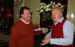 30-01-2009 SHOWBIZZ; ANDRE VAN DUIN KIEST WEER VOOR CORRY VAN GORP. Wat niemand meer voor mogelijk had gehouden gaat nu echt gebeuren. Andre van Duin en Corry van Gorp gaan weer samenwerken. De komiek polste zijn oud collega en die had er wel oren naar, maar het word geen gooi en smijt werk meer zo vertelde Corry mij. Ik ben nog in een goede conditie maar niet meer voor het te gekke werk. Mevrouw de Bok straks weer terug, dat word weer lachen en gieren.
foto: Albert den Iseger.