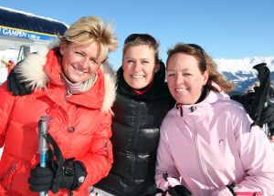 07-01-2009 SHOWBIZZ; CAROLINE TENSEN EN PARTNER PETER GALLAS IN SERFAUS. Tijdens hun wintersport vakantie in het prachtige Serfaus vertelde Caroline dat hun relatie super is en dat een huwelijk niet uitgesloten is.Het hele verhaal deze week in weekblad Prive.
foto: Albert den Iseger.