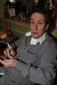 30-01-2009 SHOWBIZZ; ANDRE VAN DUIN KIEST WEER VOOR CORRY VAN GORP. Wat niemand meer voor mogelijk had gehouden gaat nu echt gebeuren. Andre van Duin en Corry van Gorp gaan weer samenwerken. De komiek polste zijn oud collega en die had er wel oren naar, maar het word geen gooi en smijt werk meer zo vertelde Corry mij. Ik ben nog in een goede conditie maar niet meer voor het te gekke werk. Mevrouw de Bok straks weer terug, dat word weer lachen en gieren.
foto: Albert den Iseger.