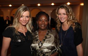 19-01-2009 SHOWBIZZ; WILLEKE ALBERTI HAALT 170.000 EURIES OP VOOR HAAR FOUNDATION.In samenwerking met Frank Wentink productions haal de Willeke een mooi bedrag op voor haar Willeke Alberti Foundation. Zij steunt hiermee projecten in geestelijk en lichamelijke gezondheid.
foto: Albert den Iseger