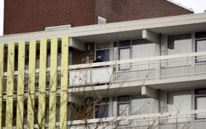 21-01-2009 SHOWBIZZ: JAN VAN GALEN OP BEZOEK BIJ ZIJN VROUW IN HET ZIEKENHUIS. De moeder van Rachel Hazes ligt in het Ijsselland ziekenhuis in Rotterdam. Zij is ernstig ziek.
foto: Albert den Iseger.