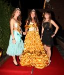 21-12-2008 SHOWBIZZ; HOUSEWARMING PARTY BIJ JAN SMIT EN YOLANTHE VAN CABAU VAN KASBERGEN. Op de uitnodiging stond: Kom als Prins of Prinses. Iedereen die kwam hield zich aan de dresscode.
foto: Albert den Iseger