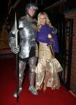 21-12-2008 SHOWBIZZ; HOUSEWARMING PARTY BIJ JAN SMIT EN YOLANTHE VAN CABAU VAN KASBERGEN. Op de uitnodiging stond: Kom als Prins of Prinses. Iedereen die kwam hield zich aan de dresscode.
foto: Albert den Iseger