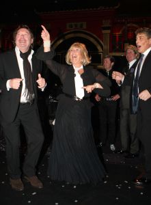 19-01-2009 SHOWBIZZ; WILLEKE ALBERTI HAALT 170.000 EURIES OP VOOR HAAR FOUNDATION.In samenwerking met Frank Wentink productions haal de Willeke een mooi bedrag op voor haar Willeke Alberti Foundation. Zij steunt hiermee projecten in geestelijk en lichamelijke gezondheid.
foto: Albert den Iseger