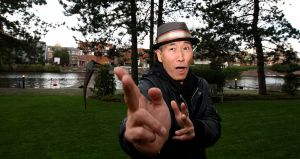 24-12-2009 SHOWBIZZ: HIROMI TOJO IS DE MAN NAAST WENDY VAN DIJKS USHI.
foto: Albert den Iseger