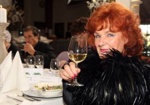 30-12-2009 SHOWBIZZ; PRIVE KERSTDINER BIJ IMCA MARINA THUIS MET VELE BN ers. Gerard Joling kwam in stijl, per helicopter. Gastvrouw Imca Marina was samen met Saskia en Serge_Gerard Joling_Thomas Berge_Jacques de Ancona en partner Hans_Dennie Christiaan_Marja en Liny en Edgar Vos.
foto: Albert den Iseger.