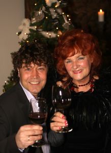 30-12-2009 SHOWBIZZ; PRIVE KERSTDINER BIJ IMCA MARINA THUIS MET VELE BN ers. Gerard Joling kwam in stijl, per helicopter. Gastvrouw Imca Marina was samen met Saskia en Serge_Gerard Joling_Thomas Berge_Jacques de Ancona en partner Hans_Dennie Christiaan_Marja en Liny en Edgar Vos.
foto: Albert den Iseger.