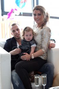 14-01-2011 SHOWBIZZ ; JOHN  EN CHARLOTTE-SOPHIE HEITINGA VERWACHTEN HUN 2DE KIND. Charlotte_Sophie Heitinga verwacht in Juli haar tweede kind. Het paar hoopt dat de bevalling zal gaan plaats vinden in Madrid. Jezebel kan bijna niet wachten tot haar broertje of zusje geboren is. En luistert elke dag naar de buik van mama. Het prachtige exclusieve interview van Edwin Bredius staat deze week in de extra dikke Prive.
foto: Albert den Iseger