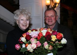 11-01-2013 SHOWBIZZ; ADELE BLOEMENDAAL VANDAAG 80 JAAR. 
Adele Bloemendaal was op haar tachtigste verjaardag al haar vrienden te slim af. Geen surpriseparty s, geen onverwacht bezoek. En al helemaal geen camerateams -met lelijke bloemen. Adele dook onder in een luxesuite van het Amstel Hotel: Moet je kijken hoe lekker helemaal nks! 
foto: Albert den Iseger 

11-01-2013 SHOWBIZZ; ADELE BLOEMENDAAL VANDAAG 80 JAAR. 
Adele Bloemendaal was op haar tachtigste verjaardag al haar vrienden te slim af. Geen surpriseparty s, geen onverwacht bezoek. En al helemaal geen camerateams -met lelijke bloemen. Adele dook onder in een luxesuite van het Amstel Hotel: Moet je kijken hoe lekker helemaal nks! 
foto: Albert den Iseger 
