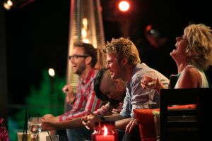 05-01-2013 SHOWBIZZ; DE BESTE ZANGERS VAN NEDERLAND. Vanaf zaterdag 5 Januari om 21.00 uur op Ned.1 zendt de TROS een gloednieuwe serie van de Beste Zangers van Ned. uit. In het swingende meezing programma brengt Jan Smit midden in de winter veel warmte de huiskamers binnen. Het alweer vijfde seizoen nemen Charly Luske-Angela Groothuizen-Simone Kleinsma-Rob de Nijs- Raffaela- Tim Douwsma en Bastiaan Ragas het tegen elkaar op. Vanuit het mooie IBIZA kunt u genieten van heerlijke muziek en de prachtigste beelden. Wij waren erbij en maakte de mooiste foto s.
Foto: Albert den Iseger.