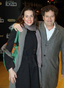 28-01-2013 SHOWBIZZ; VERLIEFD OP IBIZA, NIEUWE FILM VAN JOHAN NEIJENHUIS. Gisteravond ging Verliefd op Ibiza officieel in premiere in Pathe Tuschinski Amsterdam. De volledige cast en crew en tout Bekend Nederland was op de premiere aanwezig. Ook was alle belangrijke pers ter plaatse om de prachtig geklede gasten vast te leggen op de gevoelige plaat of om een interview af te nemen. Alle 3 zalen van het theater waren gevuld met premieregasten, nog nooit eerder had Tuschinski een premiere van een dergelijk formaat.
foto: Albert den Iseger