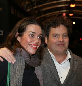 28-01-2013 SHOWBIZZ; VERLIEFD OP IBIZA, NIEUWE FILM VAN JOHAN NEIJENHUIS. Gisteravond ging Verliefd op Ibiza officieel in premiere in Pathe Tuschinski Amsterdam. De volledige cast en crew en tout Bekend Nederland was op de premiere aanwezig. Ook was alle belangrijke pers ter plaatse om de prachtig geklede gasten vast te leggen op de gevoelige plaat of om een interview af te nemen. Alle 3 zalen van het theater waren gevuld met premieregasten, nog nooit eerder had Tuschinski een premiere van een dergelijk formaat.
foto: Albert den Iseger