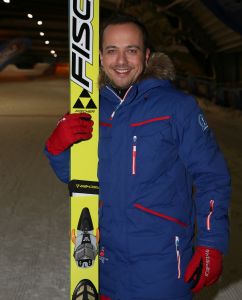 18-01-2013 SHOWBIZZ; STERREN SPRINGEN VAN DE 70 METER SCHANS. De Vliegende Hollanders gaan straks echt proberen om van een zeventig meter hoge schans te springen. Gerard Joling en Tess Milne presenteren het sensationele Vliegende Hollanders programma dat SBS6 vanaf Februari zal gaan uitzenden. De mee werkende BN-ers zijn, Lange Frans en rapper Keizer-Sita Vermeulen- en Shary An Nivillac-Emile Ratelband en Mari van der Ven-Dean Saunders en Bibi Breijman-Koert Jan de Bruijn en Geert Hoes, Jody Bernal en Chimene Oosterhout, John de Wolf en Ingrid Jansen, Robert Schumacher en Kelly van der Veer.
foto: Albert den Iseger.
