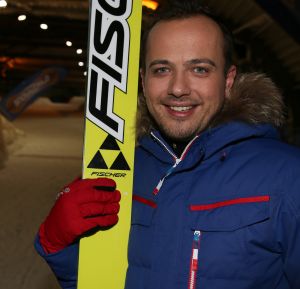 18-01-2013 SHOWBIZZ; STERREN SPRINGEN VAN DE 70 METER SCHANS. De Vliegende Hollanders gaan straks echt proberen om van een zeventig meter hoge schans te springen. Gerard Joling en Tess Milne presenteren het sensationele Vliegende Hollanders programma dat SBS6 vanaf Februari zal gaan uitzenden. De mee werkende BN-ers zijn, Lange Frans en rapper Keizer-Sita Vermeulen- en Shary An Nivillac-Emile Ratelband en Mari van der Ven-Dean Saunders en Bibi Breijman-Koert Jan de Bruijn en Geert Hoes, Jody Bernal en Chimene Oosterhout, John de Wolf en Ingrid Jansen, Robert Schumacher en Kelly van der Veer.
foto: Albert den Iseger.