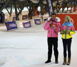 18-01-2013 SHOWBIZZ; STERREN SPRINGEN VAN DE 70 METER SCHANS. De Vliegende Hollanders gaan straks echt proberen om van een zeventig meter hoge schans te springen. Gerard Joling en Tess Milne presenteren het sensationele Vliegende Hollanders  programma dat SBS6 vanaf Februari zal gaan uitzenden. De mee werkende BN-ers zijn, Lange Frans en rapper Keizer-Sita Vermeulen- en Shary An Nivillac-Emile Ratelband en Mari van der Ven-Dean Saunders en Bibi Breijman-Koert Jan de Bruijn en Geert Hoes, Jody Bernal en Chimene Oosterhout, John de Wolf en Ingrid Jansen, Robert Schumacher en Kelly van der Veer.
foto: Albert den Iseger.