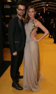28-01-2013 SHOWBIZZ; VERLIEFD OP IBIZA, NIEUWE FILM VAN JOHAN NEIJENHUIS. Gisteravond ging Verliefd op Ibiza officieel in premiere in Pathe Tuschinski Amsterdam. De volledige cast en crew en tout Bekend Nederland was op de premiere aanwezig. Ook was alle belangrijke pers ter plaatse om de prachtig geklede gasten vast te leggen op de gevoelige plaat of om een interview af te nemen. Alle 3 zalen van het theater waren gevuld met premieregasten, nog nooit eerder had Tuschinski een premiere van een dergelijk formaat.
foto: Albert den Iseger