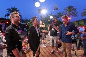 05-01-2013 SHOWBIZZ; DE BESTE ZANGERS VAN NEDERLAND. Vanaf zaterdag 5 Januari om 21.00 uur op Ned.1 zendt de TROS een gloednieuwe serie van de Beste Zangers van Ned. uit. In het swingende meezing programma brengt Jan Smit midden in de winter veel warmte de huiskamers binnen. Het alweer vijfde seizoen nemen Charly Luske-Angela Groothuizen-Simone Kleinsma-Rob de Nijs- Raffaela- Tim Douwsma en Bastiaan Ragas het tegen elkaar op. Vanuit het mooie IBIZA kunt u genieten van heerlijke muziek en de prachtigste beelden. Wij waren erbij en maakte de mooiste foto s.
Foto: Albert den Iseger.
