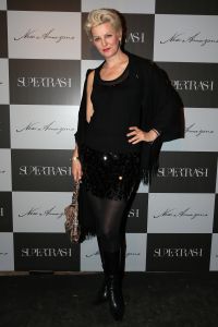 27-01-2013 SHOWBIZZ; SUPER TRASH MODESHOW IN AMSTERDAMSE HOLLANDSCHE MANAGE. 
Terwijl andere jonge designers hun nieuwste collecties deze week toonde in de Gashouder presenteerde Olsay Gulsen van SUPER TRASH een heel andere show in de Amsterdamse Manage.De modeshow was opzienbarend, modellen op fietsen,quads,segway-s, karren en op paarden. Zoals ook bij haar voorgaande shows sloot Olsay haar show zelf af, door op de catwalk zelf op een paard te rijden, zij droeg daarbij zelf een enorme paardenstaart. 
foto: Albert den Iseger.