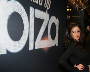 28-01-2013 SHOWBIZZ; VERLIEFD OP IBIZA, NIEUWE FILM VAN JOHAN NEIJENHUIS. Gisteravond ging Verliefd op Ibiza officieel in premiere in Pathe Tuschinski Amsterdam. De volledige cast en crew en tout Bekend Nederland was op de premiere aanwezig. Ook was alle belangrijke pers ter plaatse om de prachtig geklede gasten vast te leggen op de gevoelige plaat of om een interview af te nemen. Alle 3 zalen van het theater waren gevuld met premieregasten, nog nooit eerder had Tuschinski een premiere van een dergelijk formaat.
foto: Albert den Iseger