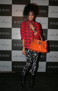 27-01-2013 SHOWBIZZ; SUPER TRASH MODESHOW IN AMSTERDAMSE HOLLANDSCHE MANAGE. 
Terwijl andere jonge designers hun nieuwste collecties deze week toonde in de Gashouder presenteerde Olsay Gulsen van SUPER TRASH een heel andere show in de Amsterdamse Manage.De modeshow was opzienbarend, modellen op fietsen,quads,segway-s, karren en op paarden. Zoals ook bij haar voorgaande shows sloot Olsay haar show zelf af, door op de catwalk zelf op een paard te rijden, zij droeg daarbij zelf een enorme paardenstaart. 
foto: Albert den Iseger.