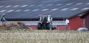 15-01-2014 SHOWBIZZ; BOER JOHAN EN ZIJN BOERENBEDROG IN DENEMARKEN. Deze week een  BOERENBEDROG verhaal in weekblad PRIVE. Wij reden naar Denemarken en beleefde in het plaatsje BJERREMOSE een ware triller. Boer Johan uit BZV had namelijk heel veel te verbergen.
foto: Albert den Iseger
