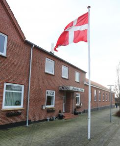 15-01-2014 SHOWBIZZ; BOER JOHAN EN ZIJN BOERENBEDROG IN DENEMARKEN. Deze week een  BOERENBEDROG verhaal in weekblad PRIVE. Wij reden naar Denemarken en beleefde in het plaatsje BJERREMOSE een ware triller. Boer Johan uit BZV had namelijk heel veel te verbergen.
foto: Albert den Iseger