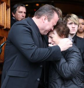 10-01-2015 SHOWBIZZ; BEGRAFENIS VAN CHRIS BAUER TE FIJNAART.
foto: Albert den Iseger