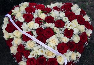 10-01-2015 SHOWBIZZ; BEGRAFENIS VAN CHRIS BAUER TE FIJNAART.
foto: Albert den Iseger