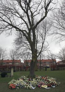 10-01-2015 SHOWBIZZ; BEGRAFENIS VAN CHRIS BAUER TE FIJNAART.
foto: Albert den Iseger