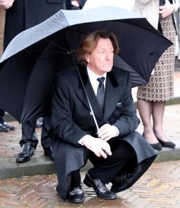 15-01-2015 SHOWBIZZ; BEGRAFENIS VAN FRANS MOLENAAR OP ZORGVLIED AMSTERDAM.
foto: Albert den Iseger