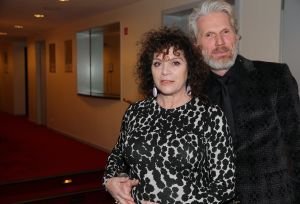 28-01-2015 SHOWBIZZ; PREMIERE VAN DE VERLEIDING VAN EEN MOORDVROUW. Deze REP productie ging in premiere bij de LEIDSE SCHOUWBURG. Vele bekenden waren aanwezig bij deze feestelijke en vrolijke productie van Rick Engelkes.
foto: Albert den Iseger
