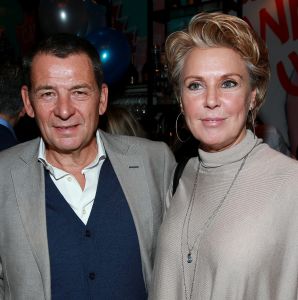29-01-2017 SHOWBIZZ; HARRY MENS VIERT ZEVENTIGSTE VERJAARDAG.Het was de grote verrassing voor de jarige Harry Mens, een surprise party met muziek veel gasten, vrienden en vooral veel familie.
foto:Albert den Iseger