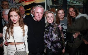 29-01-2017 SHOWBIZZ; HARRY MENS VIERT ZEVENTIGSTE VERJAARDAG.Het was de grote verrassing voor de jarige Harry Mens, een surprise party met muziek veel gasten, vrienden en vooral veel familie.
foto:Albert den Iseger