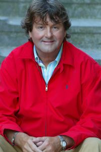 21-07-2005 SHOWBIZZ; ALBERT WEST GAAT NAAR AFGANISTAN. Albert West is door de commercial van Bavaria back in business.Zijn nummer Amarillo slaat wederom weer aan en onze jongens in Afganistan hebben er zelfs een clip voor gemaakt.Alle redenen om af te reizen naar Afganistan om daar een concert te geven voor de jongens aldaar.
foto: Albert den Iseger.