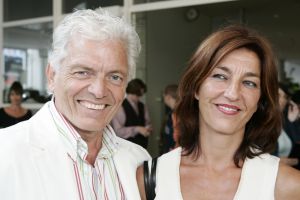 04-07-2005 SHOWBIZZ; PREMIERE SLEEPING BEAUTY ON ICE TE AMSTERDAM. Na dat zaterdag 2 juli j.l. het ijs was afgekeurd was nu alles in top conditie, dus voor de tweede keer kwamen alle Bn\'ers opdagen om toch niets te missen van deze prachtige voorstelling.
Foto; Albert den Iseger