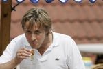 17-07-2005 ACTUEEL; BEKENDE NEDERLANDERS IN GOLFTOERNOOI TE ALKMAAR. Op golfbaan de Sluispolder te Alkmaar was het golftoernooi der Ambassadeurs van het goede doel. Sylvana Simons sloeg de eerste bal van dit toernooi. Vele bekende nederlanders en mensen uit het zakenleven sloegen samen veel geld bijeen voor tal van goede doelen.
BN ers: Willy en Rene v.dKerkhof-Ronnie Tober-Daan Schuurmans-Hein Vergeer-Winston Gerschtanowitz-Nico Bierhuizen-Pieter Storms- Piet Schrijvers en nog vele anderen.
Foto: Albert den Iseger.