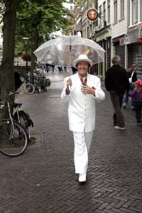 06-07-2005 SHOWBIZZ; TROS MUZIEKFEEST TE ALKMAAR.Het Trosspectacle was deze keer in Alkmaar op de kaasmarkt,de volgende opname\'s zijn in Dordrecht en in  Scheveinegn.
foto: Albert den Iseger