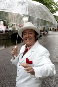 06-07-2005 SHOWBIZZ; TROS MUZIEKFEEST TE ALKMAAR.Het Trosspectacle was deze keer in Alkmaar op de kaasmarkt,de volgende opname\'s zijn in Dordrecht en in  Scheveinegn.
foto: Albert den Iseger