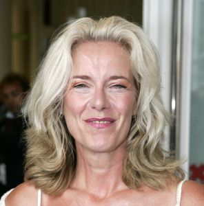04-07-2005 SHOWBIZZ; PREMIERE SLEEPING BEAUTY ON ICE TE AMSTERDAM. Na dat zaterdag 2 juli j.l. het ijs was afgekeurd was nu alles in top conditie, dus voor de tweede keer kwamen alle Bn\'ers opdagen om toch niets te missen van deze prachtige voorstelling.
Foto; Albert den Iseger