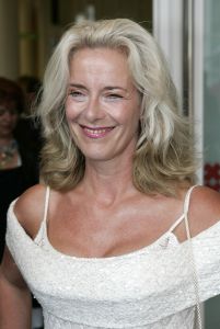04-07-2005 SHOWBIZZ; PREMIERE SLEEPING BEAUTY ON ICE TE AMSTERDAM. Na dat zaterdag 2 juli j.l. het ijs was afgekeurd was nu alles in top conditie, dus voor de tweede keer kwamen alle Bn\'ers opdagen om toch niets te missen van deze prachtige voorstelling.
Foto; Albert den Iseger