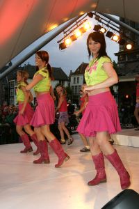 06-07-2005 SHOWBIZZ; TROS MUZIEKFEEST TE ALKMAAR.Het Trosspectacle was deze keer in Alkmaar op de kaasmarkt,de volgende opname\'s zijn in Dordrecht en in  Scheveinegn.
foto: Albert den Iseger