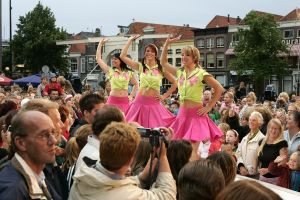 06-07-2005 SHOWBIZZ; TROS MUZIEKFEEST TE ALKMAAR.Het Trosspectacle was deze keer in Alkmaar op de kaasmarkt,de volgende opname\'s zijn in Dordrecht en in Scheveinegn. 
foto: Albert den Iseger