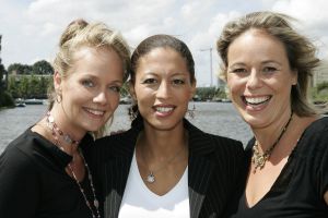 21-07-2005 SHOWBIZZ; SBS NAJAARPRESENTATIE  NET 5- SBS6 EN VERONICA. SBS vol in de aanval met prachtige programma\'s voor de aankomende winter.Alle coryfeeen waren aanwezig om hun programma\'s te promoten.
foto Albert den Iseger.