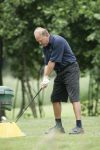 17-07-2005 ACTUEEL; BEKENDE NEDERLANDERS IN GOLFTOERNOOI TE ALKMAAR. Op golfbaan de Sluispolder te Alkmaar was het golftoernooi der Ambassadeurs van het goede doel. Sylvana Simons sloeg de eerste bal van dit toernooi. Vele bekende nederlanders en mensen uit het zakenleven sloegen samen veel geld bijeen voor tal van goede doelen.
BN ers: Willy en Rene v.dKerkhof-Ronnie Tober-Daan Schuurmans-Hein Vergeer-Winston Gerschtanowitz-Nico Bierhuizen-Pieter Storms- Piet Schrijvers en nog vele anderen.
Foto: Albert den Iseger.