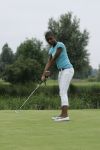 17-07-2005 ACTUEEL; BEKENDE NEDERLANDERS IN GOLFTOERNOOI TE ALKMAAR. Op golfbaan de Sluispolder te Alkmaar was het golftoernooi der Ambassadeurs van het goede doel. Sylvana Simons sloeg de eerste bal van dit toernooi. Vele bekende nederlanders en mensen uit het zakenleven sloegen samen veel geld bijeen voor tal van goede doelen.
BN ers: Willy en Rene v.dKerkhof-Ronnie Tober-Daan Schuurmans-Hein Vergeer-Winston Gerschtanowitz-Nico Bierhuizen-Pieter Storms- Piet Schrijvers en nog vele anderen.
Foto: Albert den Iseger.