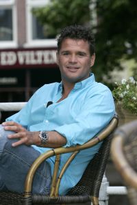 06-07-2005 SHOWBIZZ; TROS MUZIEKFEEST TE ALKMAAR.Het Trosspectacle was deze keer in Alkmaar op de kaasmarkt,de volgende opname\'s zijn in Dordrecht en in Scheveinegn. 
foto: Albert den Iseger