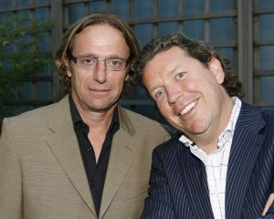 12-07-2006 SHOWBIZZ; SAMSUNG PRESENTEERD OGER TELEFOON.Tal van BN ers kwamen weer opdraven om hun nieuwste mobieltje in ontvangst te nemen. Een echte Oger telefoon.
foto: Albert den Iseger.